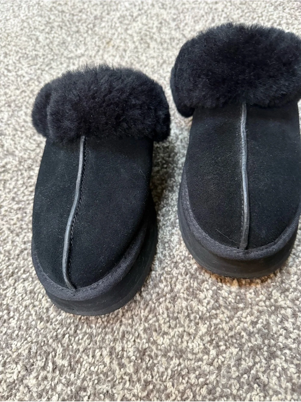 UGG Disquette Platform Clog. Size 7